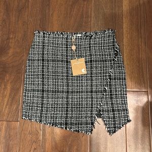 Tweed skirt